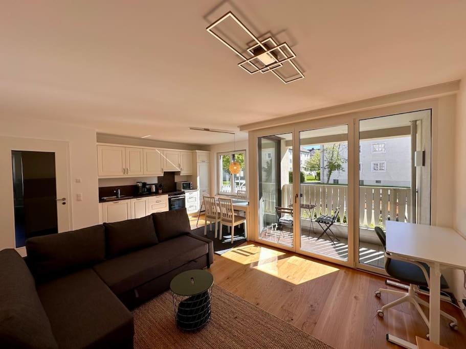 Wohntraum Fuer Familien & Geschaeftsreisende Apartment Кемптен Екстериор снимка